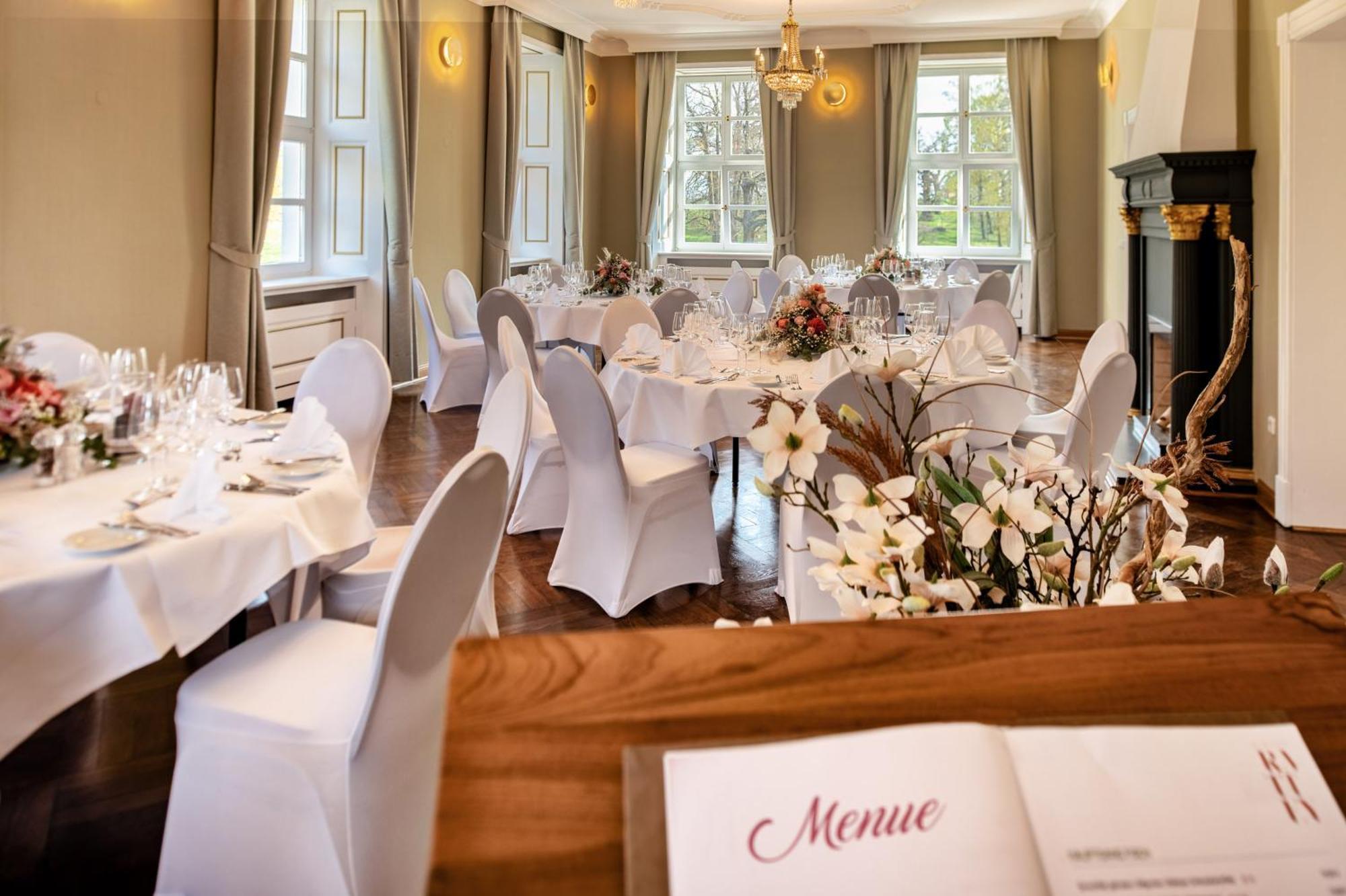Schloss Rattey Hotel *